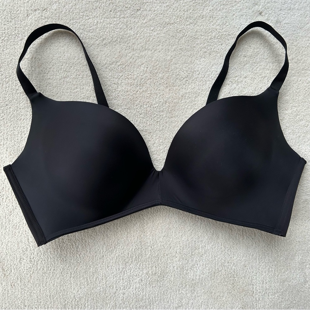 Maidenform Wireless Black Bra Thick Band 40D
